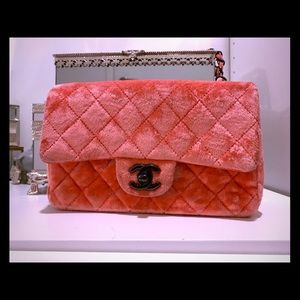 Coral quilted velvet new mini flap bag
